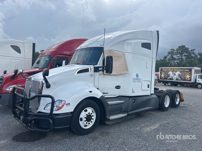 2020 Kenworth T680 6x4 T/A Sleeper Truck Tractor