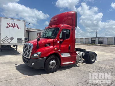 2017 Freightliner Cascadia S/A Day Cab Truck Tractor