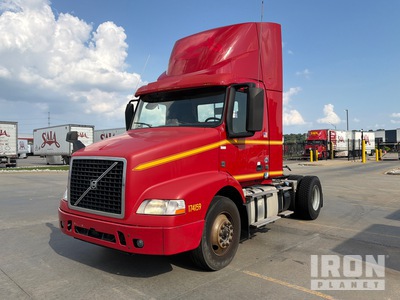 2017 Volvo VNM42T S/A Day Cab Truck Tractor
