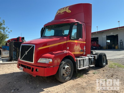 2017 Volvo VNM42T S/A Day Cab Truck Tractor