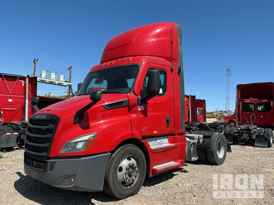 2021 Freightliner CA113 S/A Day Cab Truck Tractor