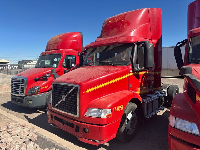 2017 Volvo VNM42T S/A Day Cab Truck Tractor