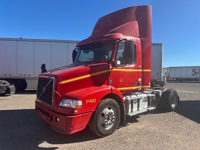 2017 Volvo VNM42T S/A Day Cab Truck Tractor