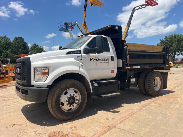 2018 Ford F-750 4x2 S/A Dump Truck