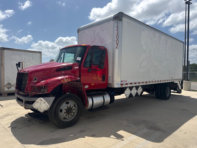 2015 International 4300 SBA Van Truck