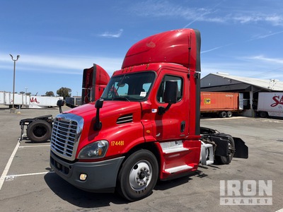 2017 Freightliner Cascadia S/A Day Cab Truck Tractor
