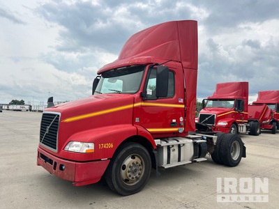 2017 Volvo VNM42T S/A Day Cab Truck Tractor