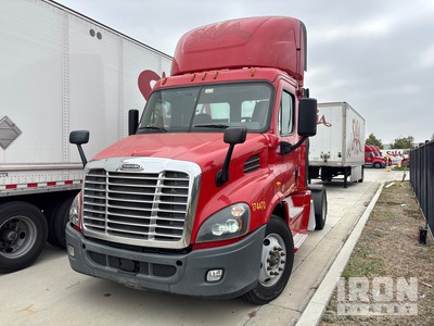 2017 Freightliner Cascadia S/A Day Cab Truck Tractor