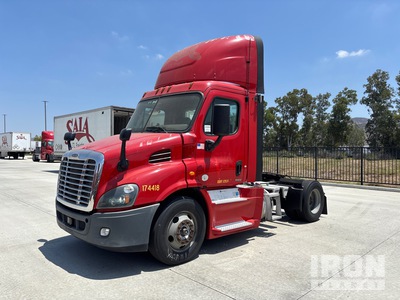 2017 Freightliner Cascadia S/A Day Cab Truck Tractor
