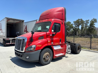 2017 Freightliner Cascadia S/A Day Cab Truck Tractor