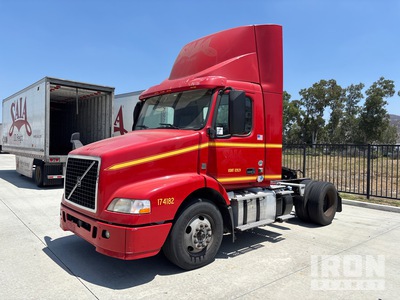 2017 Volvo VNM42T S/A Day Cab Truck Tractor