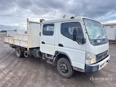 2006 Mitsubishi Fuso FE140 4x2 Crew Cab Nutzkraftwagen