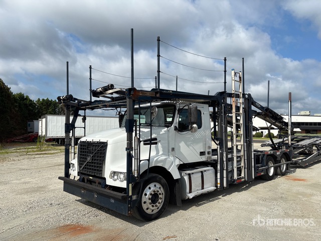 2016 Volvo VAH 6x4 Car Carrier Truck