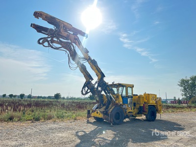 1998 Atlas Copco Rocket Boomer 352 الحفر الاتجاهي