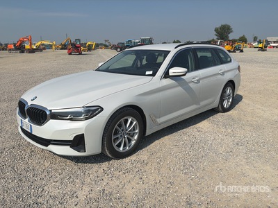 BMW 530D SW BUSINESS AUTO TOURING Personenkraftwagen