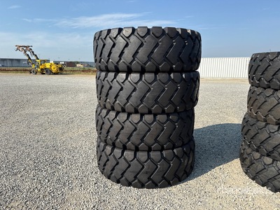 Quantity of (4) 2026 KINGHUNTER 23.5-25 E3/L3 TL Tires (Unused)