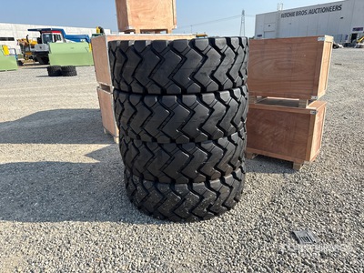 Quantity of (4) 2026 KINGHUNTER 17.5-25 E3/L3 TL Tires (Unused)