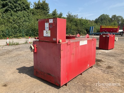 2009 Terence Barker 2600 L Skid Mounted Steel Diesel Fuel Tank