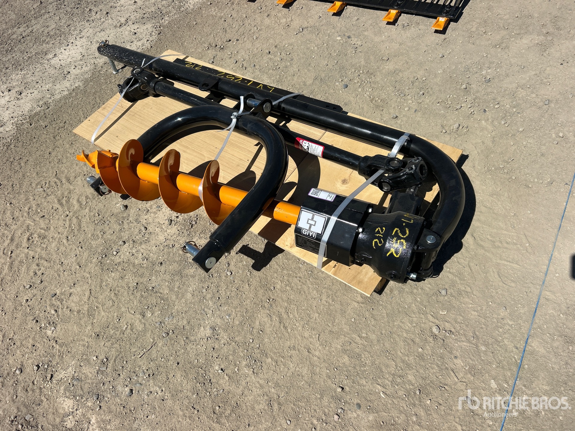 2026 GIYI GY-TA74 8 in Tractor Auger (Unused)