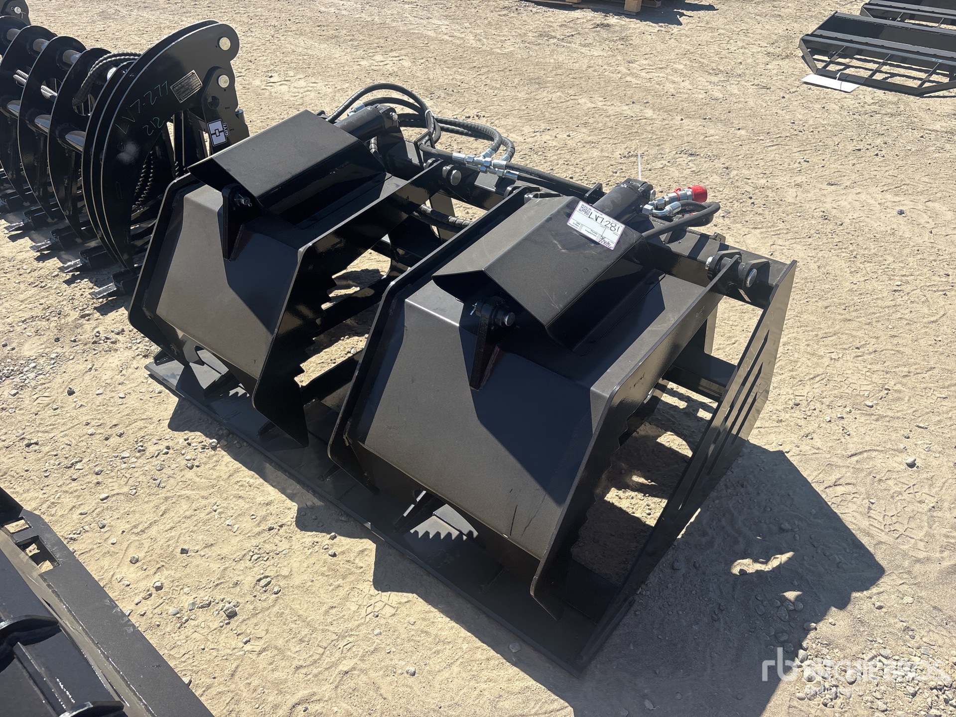 2026 GIYI GY-HWG72 60 in Q/C Skeleton Skid Steer Grapple (Unused)