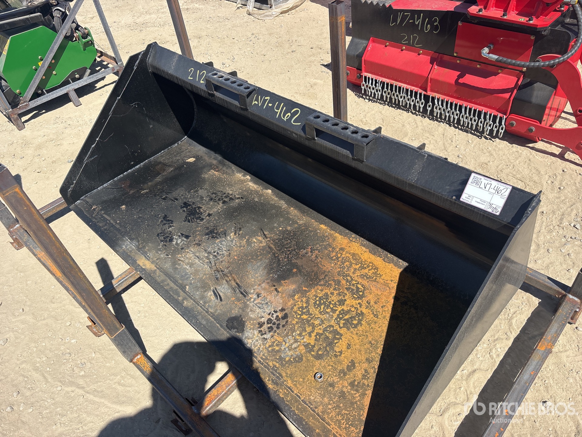 2026 GIYI 67 in Skid Steer Bucket (Unused)