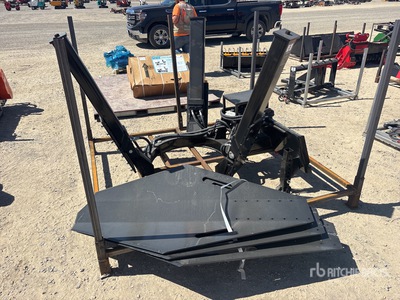 2026 GIYI GY-TD27 Skid Steer Attachment Baumspaten (Unused)