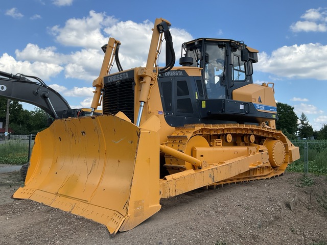 2022 Dressta TD25M Crawler Dozer (Unused)