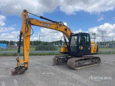 2018 JCB JS130LC Kettenbagger