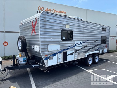 2012 Carson 19 ft T/A Toy Hauler Travel Trailer