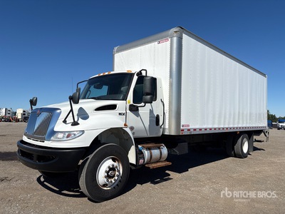 2021 International MV607 4x2 Furgoneta caja cerrada