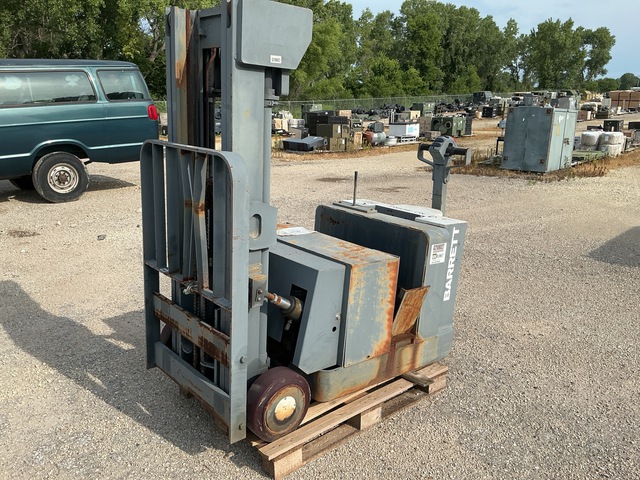 Barrett WC-30-TH Electric Forklift