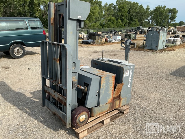 Barrett WC-30-TH Electric Forklift