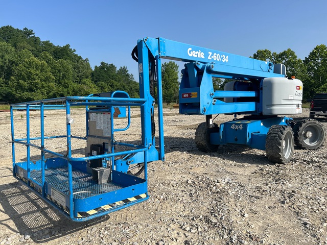 2014 Genie Z-60/34 4WD Diesel Articulating Boom Lift