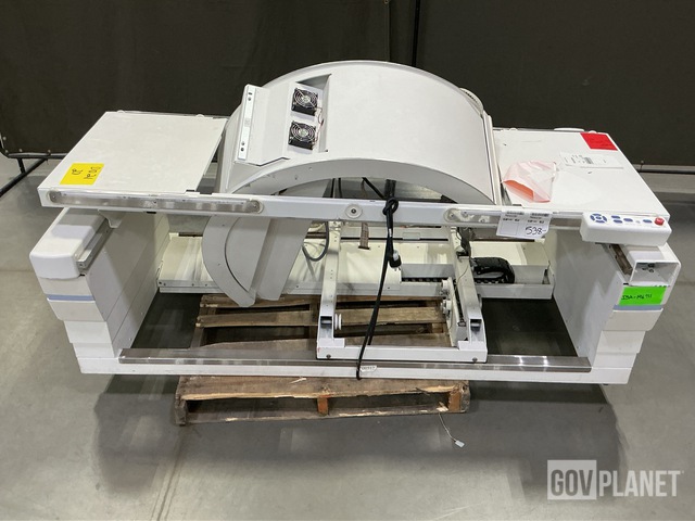 Hologic Horizon X-Ray Bone Densitometer