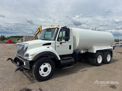 2007 International 7400 6x4 Autocarro per acqua
