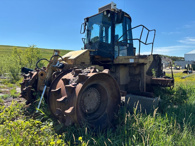 Cat 826G Landfill Compactor (Inoperable)