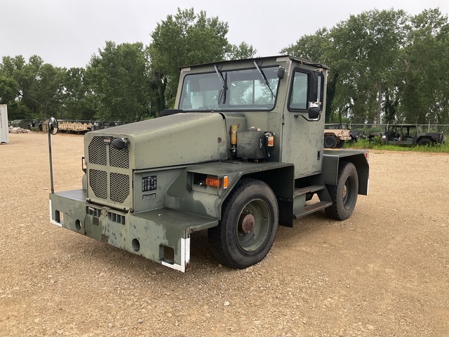 1998 Entwistle MB-4 Aircraft Pushback Tractor