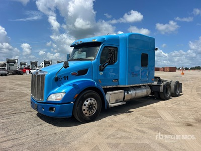 2018 Peterbilt 579 6x4 T/A Sleeper Truck Tractor