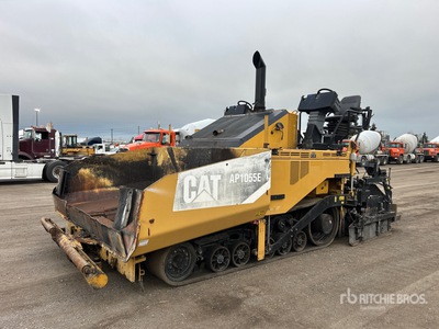 2012 Cat AP1055E Track Extendedora de Asfalto
