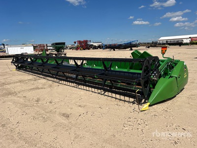 2010 John Deere 635F 35 ft Flex Combine Header