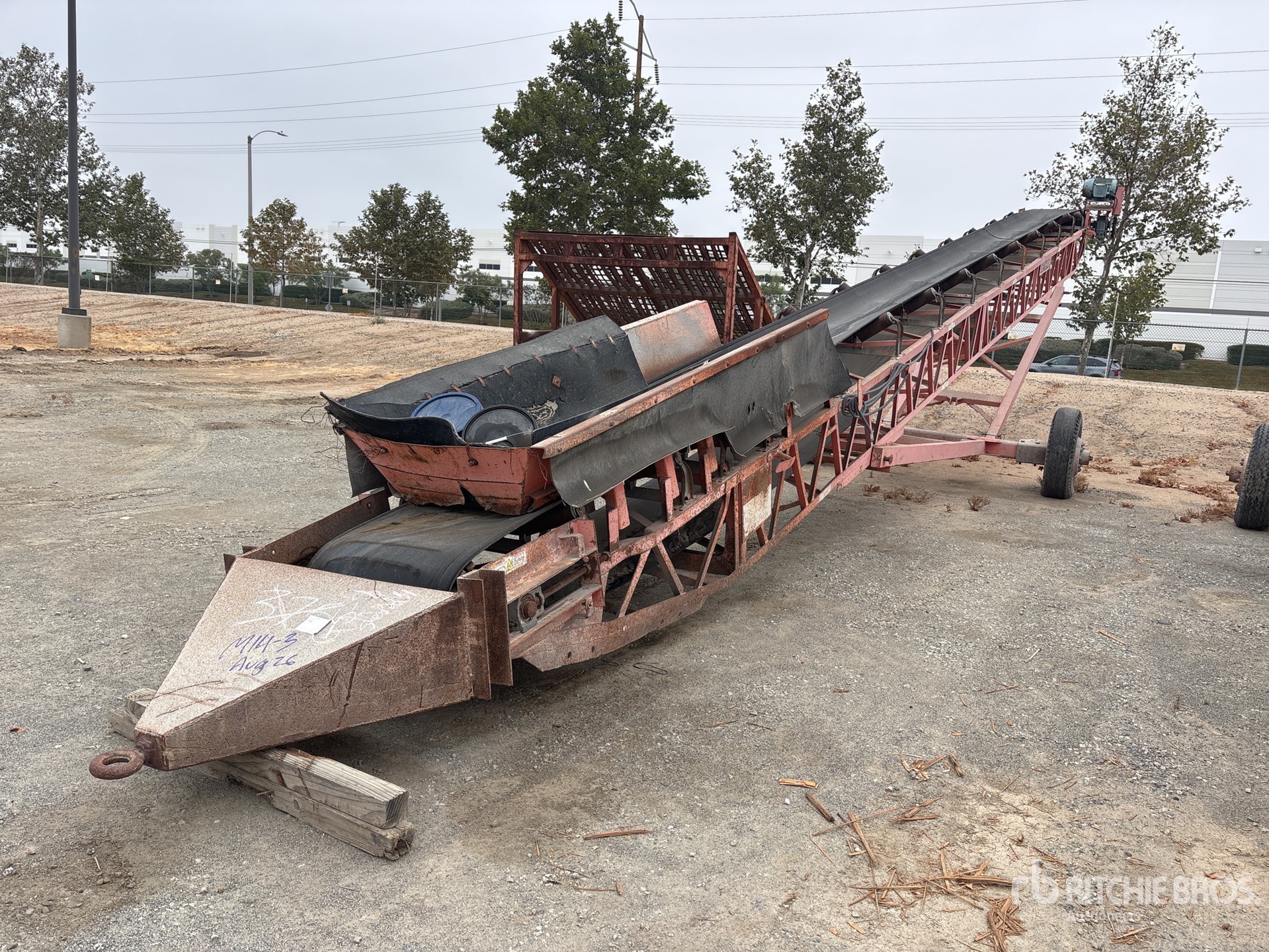 Eagle 29 in x 50 ft Conveyor