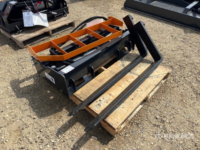 2026 ARTEER HPF-48L 48 in Hydraulic Skid Steer Forks (Unused)