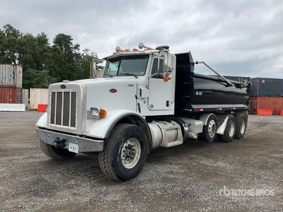 2017 Peterbilt 365 Camion à benne basculante Tri/E
