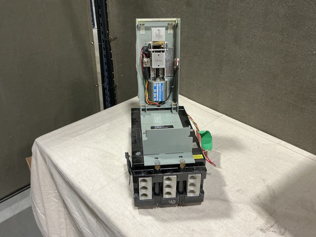 GE TKMMOMA1 Circuit Breaker GE TKMMOMA1 Circuit Breaker