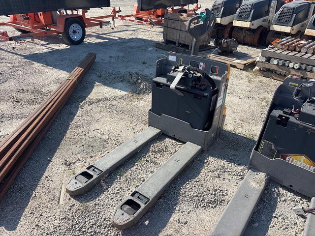 Jungheinrich EJE120 4500 lb Pallet Jack
