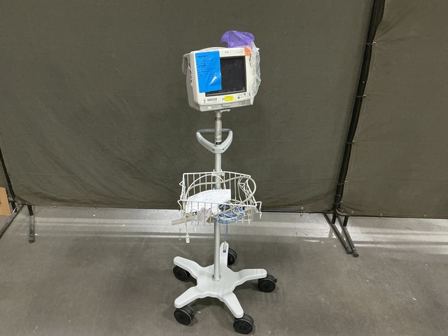 Philips IntelliVue Vital Signs Monitor Philips IntelliVue Vital Signs Monitor