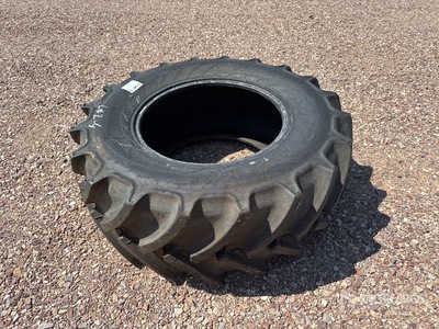 Mitas 540/65R28 142D Pneu إطارات المعدات