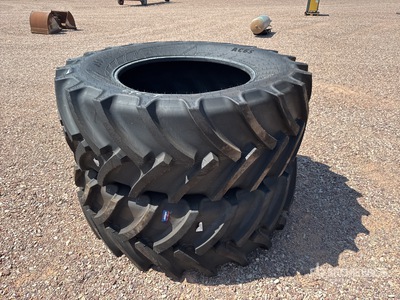 Mitas 650/65R38 TL 157 D Qte De Pneus Qty إطارات المعدات