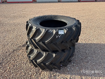 Mitas 540/65R28 TL 142 D Qte De 2 Pneus Qty Of 2 إطارات المعدات
