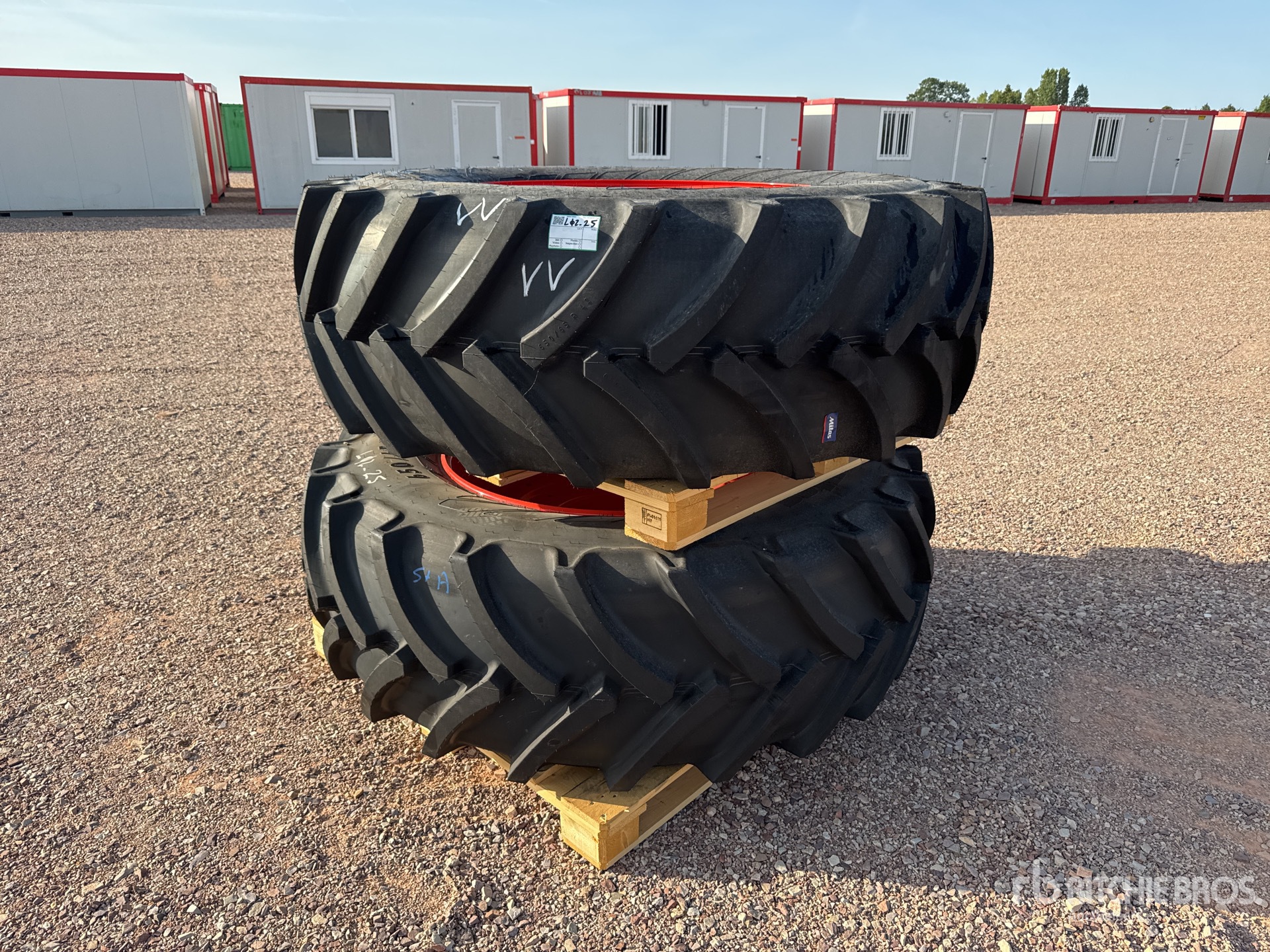 Mitas 650/65R42 165 D Qte De 2 Roues Qty Of 2 Wheels